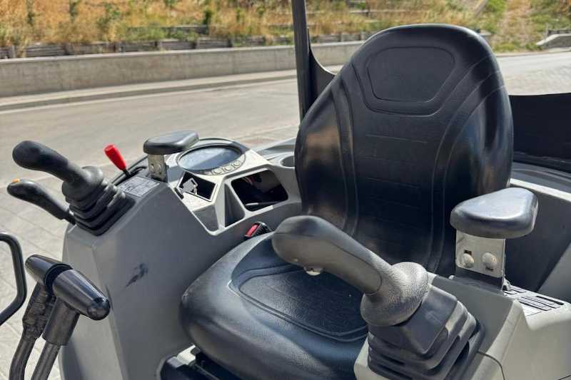 OmecoHub - Immagine BOBCAT E19